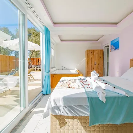 Ovali Kalkan
